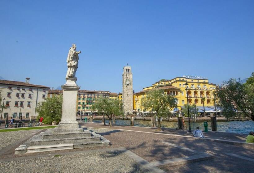 بنسيون Appartamenti La Corte   Blu