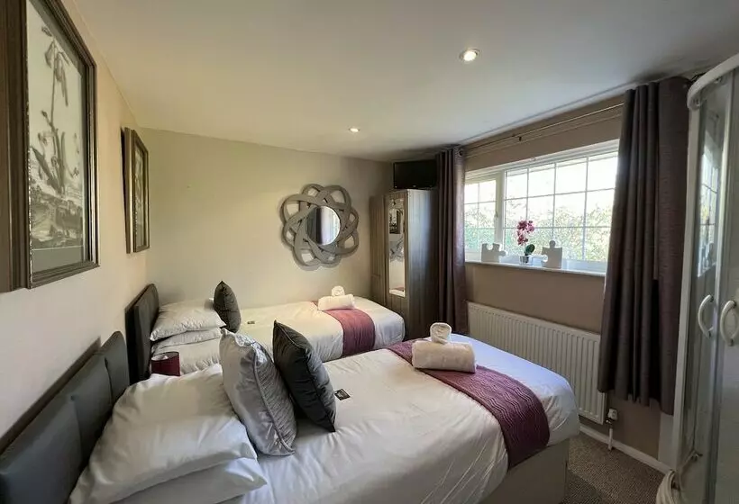 Majatalo Lancaster Close Serviced Accommodation
