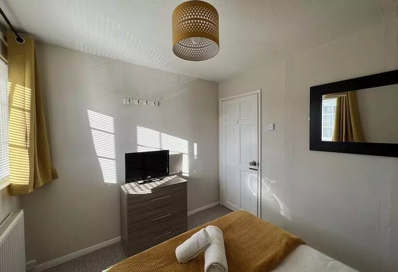 Majatalo Lancaster Close Serviced Accommodation