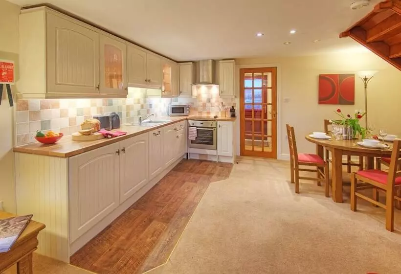 Police House Cottages