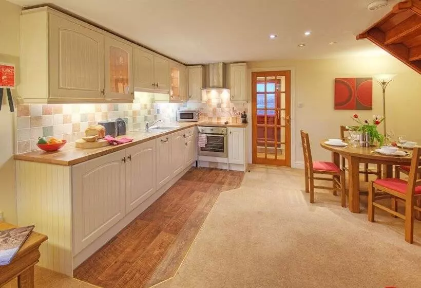 Police House Cottages