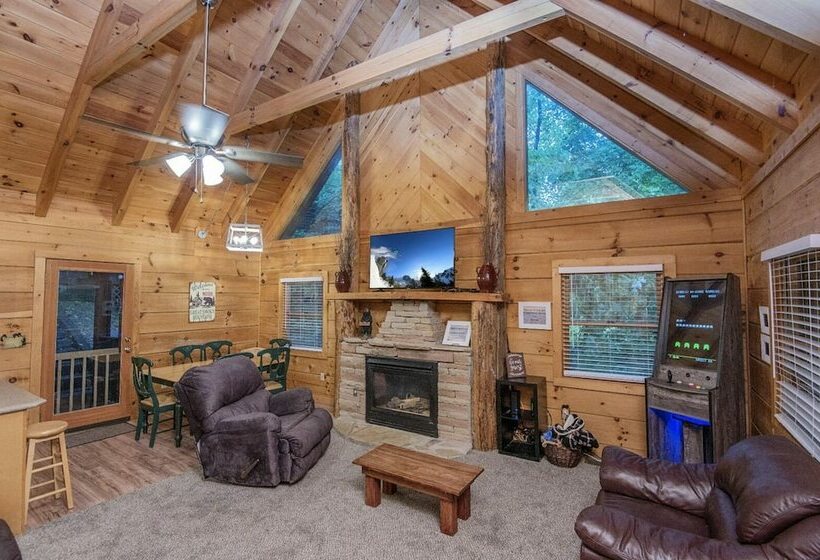 Squirrel S Leap By Eagles Ridge Resort