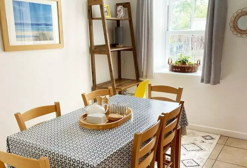 Charming 2bed Cottage In Charlestown Near The Sea