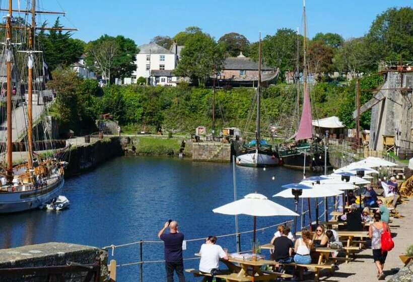 Charming 2bed Cottage In Charlestown Near The Sea