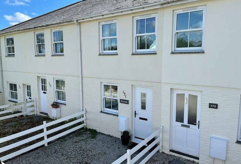 Charming 2bed Cottage In Charlestown Near The Sea