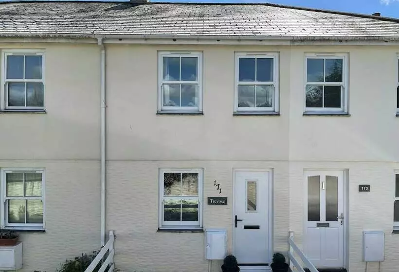 Charming 2bed Cottage In Charlestown Near The Sea