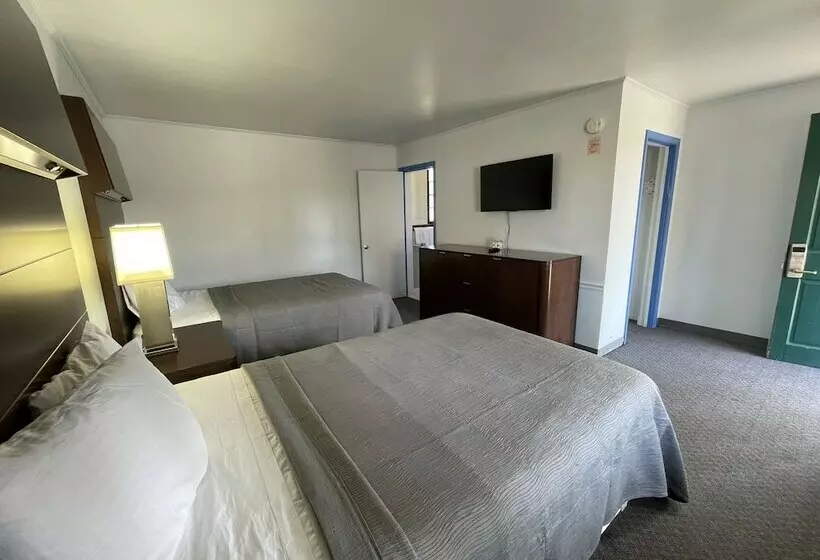 モーテル Rips Country Inn