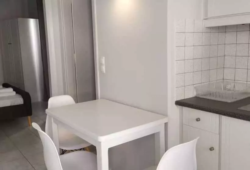 Sole Mare Seaside Apts