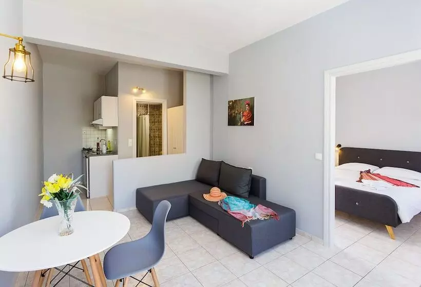 Sole Mare Seaside Apts