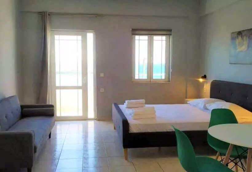 Sole Mare Seaside Apts