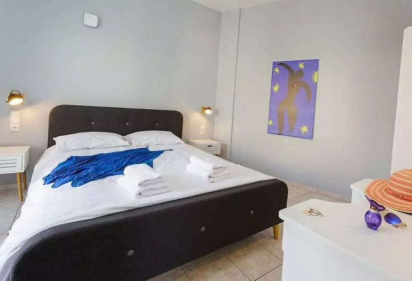 Sole Mare Seaside Apts