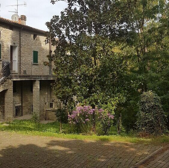 Room In B&b   #fortcozzo_2021 #jacuzzisuite #sauna