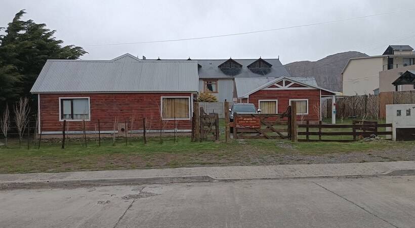 ホテル Aparts Casas Del Centro El Chaltén