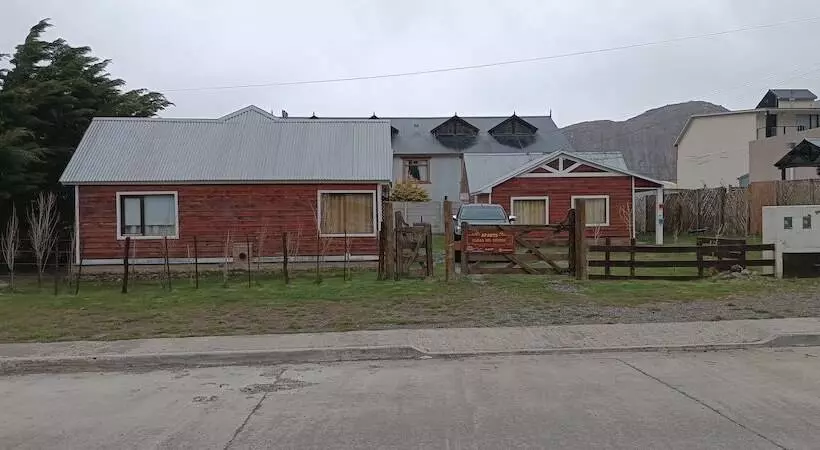 هتل Aparts Casas Del Centro El Chaltén