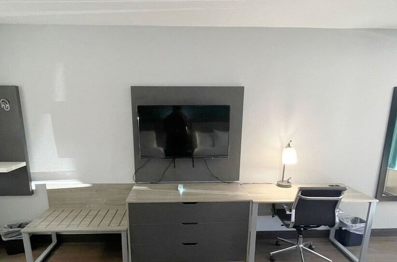 汽车旅馆 Travelodge By Wyndham Pigeon Forge Dollywood Lane