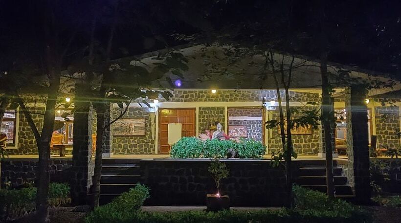 Курорт Bandhavgarh Meadows