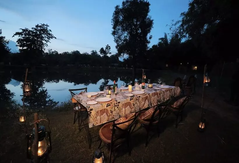 Lomakeskus Bandhavgarh Meadows