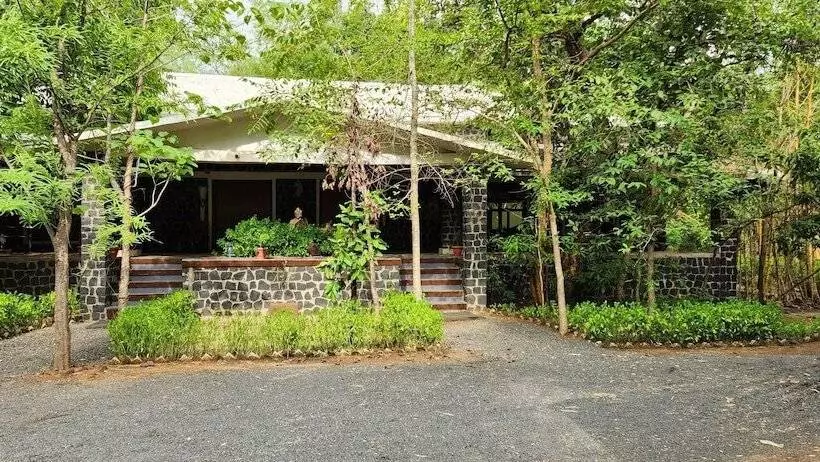 Lomakeskus Bandhavgarh Meadows