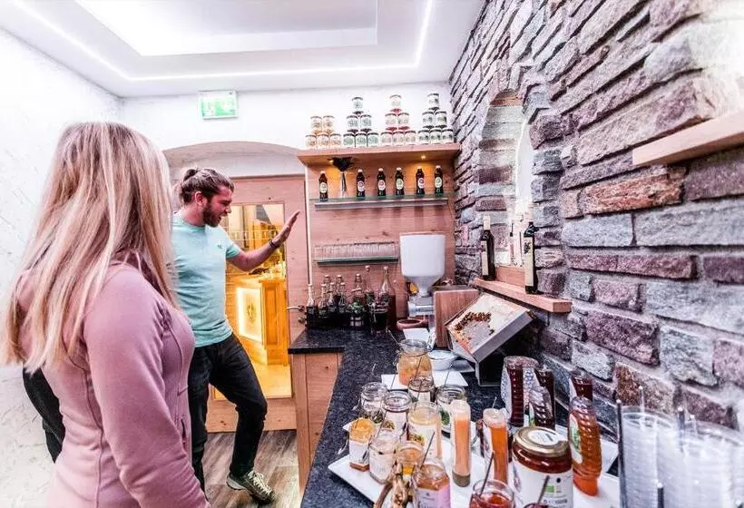 Alpenhotel Tyrol   Konzepthotel   Adults Only