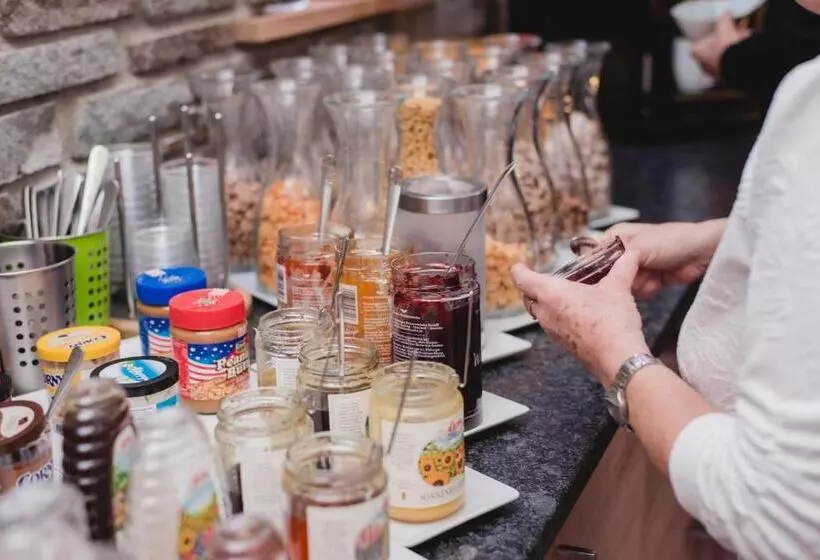 Alpenhotel Tyrol   Konzepthotel   Adults Only