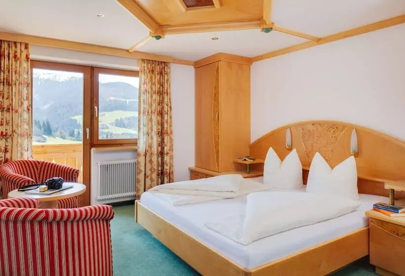 Apparthotel Talhof, Restaurant, Pool Und Spa