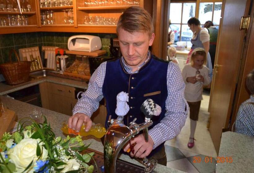 צימר Frühstückspension Anja