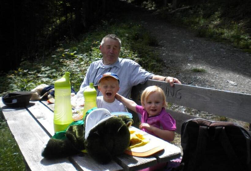 צימר Frühstückspension Anja