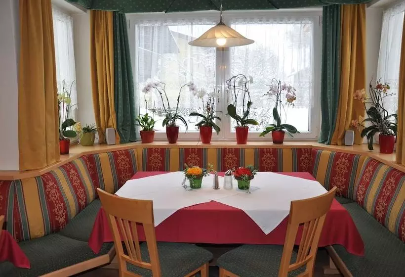 Bed and Breakfast Pension Posauner