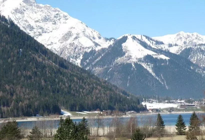 ベッドアンドブレックファースト Pension Steinbock