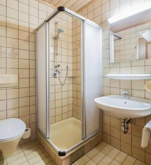 هتل Appartements Tannenhof