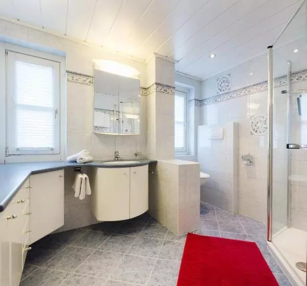 هتل Appartements Tannenhof