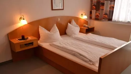 Bed and Breakfast Dorfpension Monika