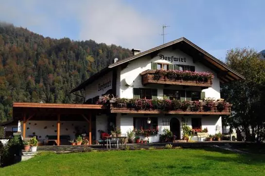 Пансион Dorfwirt Gasthof