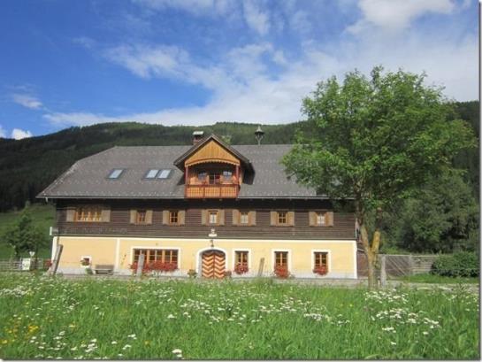 فندق Gut Neusess