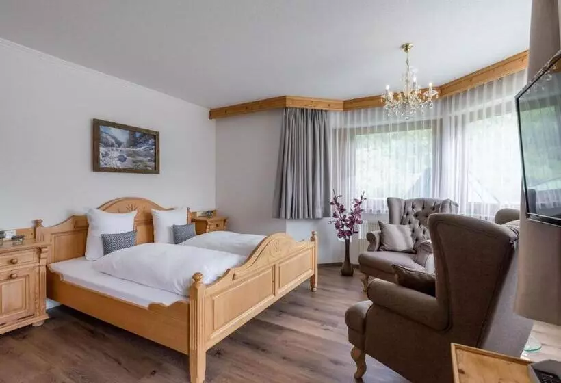 호텔 Landhaus Alpenherz