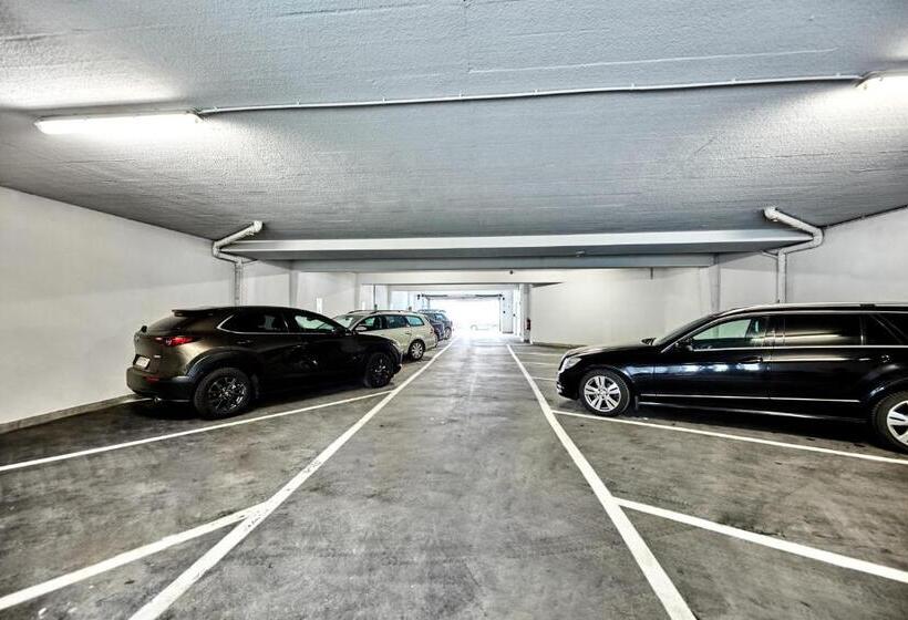 ホテル Leonfeldner Hof