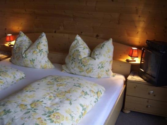 Отель Schwemberghof