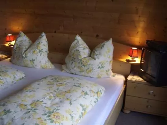 Отель Schwemberghof