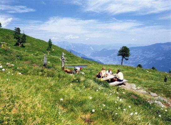 Отель Schwemberghof