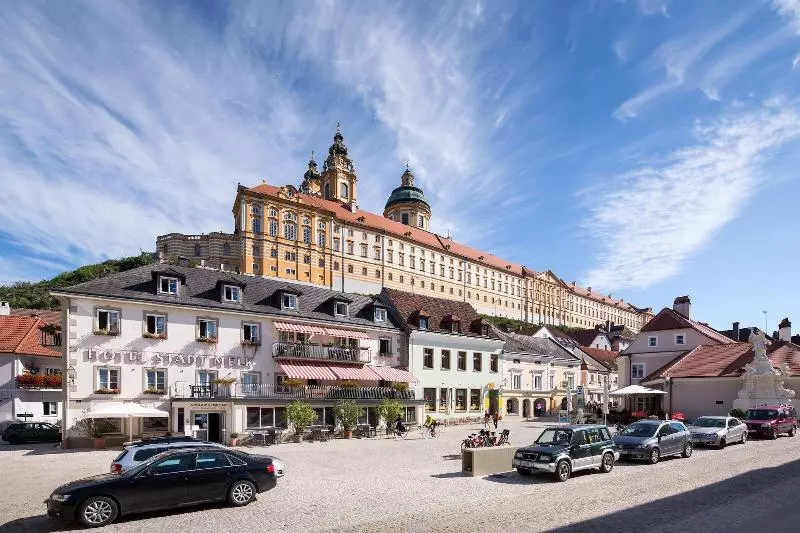 هتل Stadt Melk