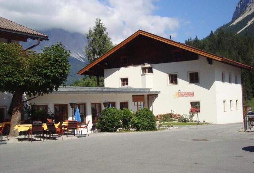 فندق Zum Goldenen Löwen