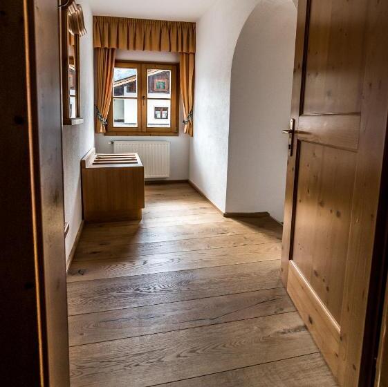 فندق Zum Goldenen Löwen