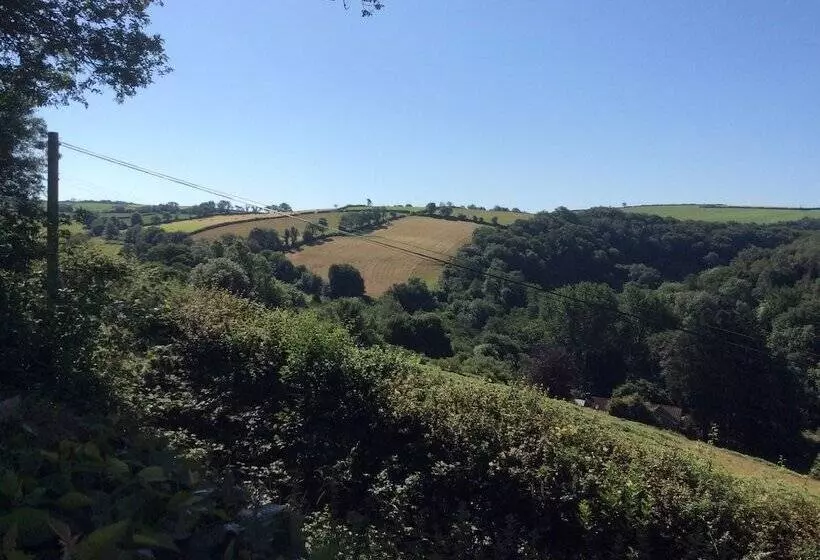 Charming 3 Bed Cottage Exmoor Near Barnstaple