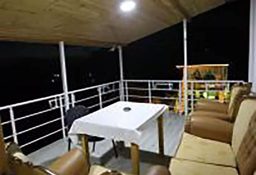 Majatalo Vila Riza Veliu