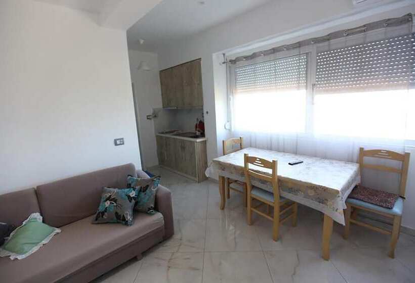 פנסיון Vila Riza Veliu