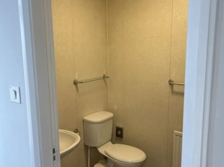 ホテル The Strathmore