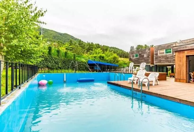 Gapyeong Garden Of Narsha Pension