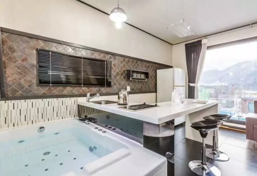 Gapyeong Garden Of Narsha Pension