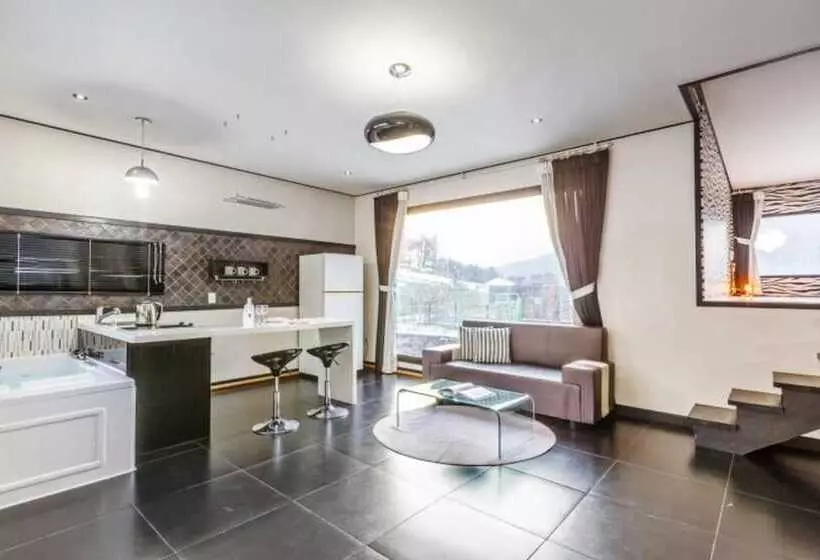 Gapyeong Garden Of Narsha Pension