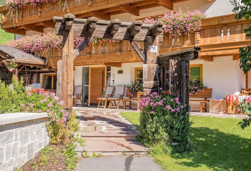 فندق Berghof Soelden Anno 1588